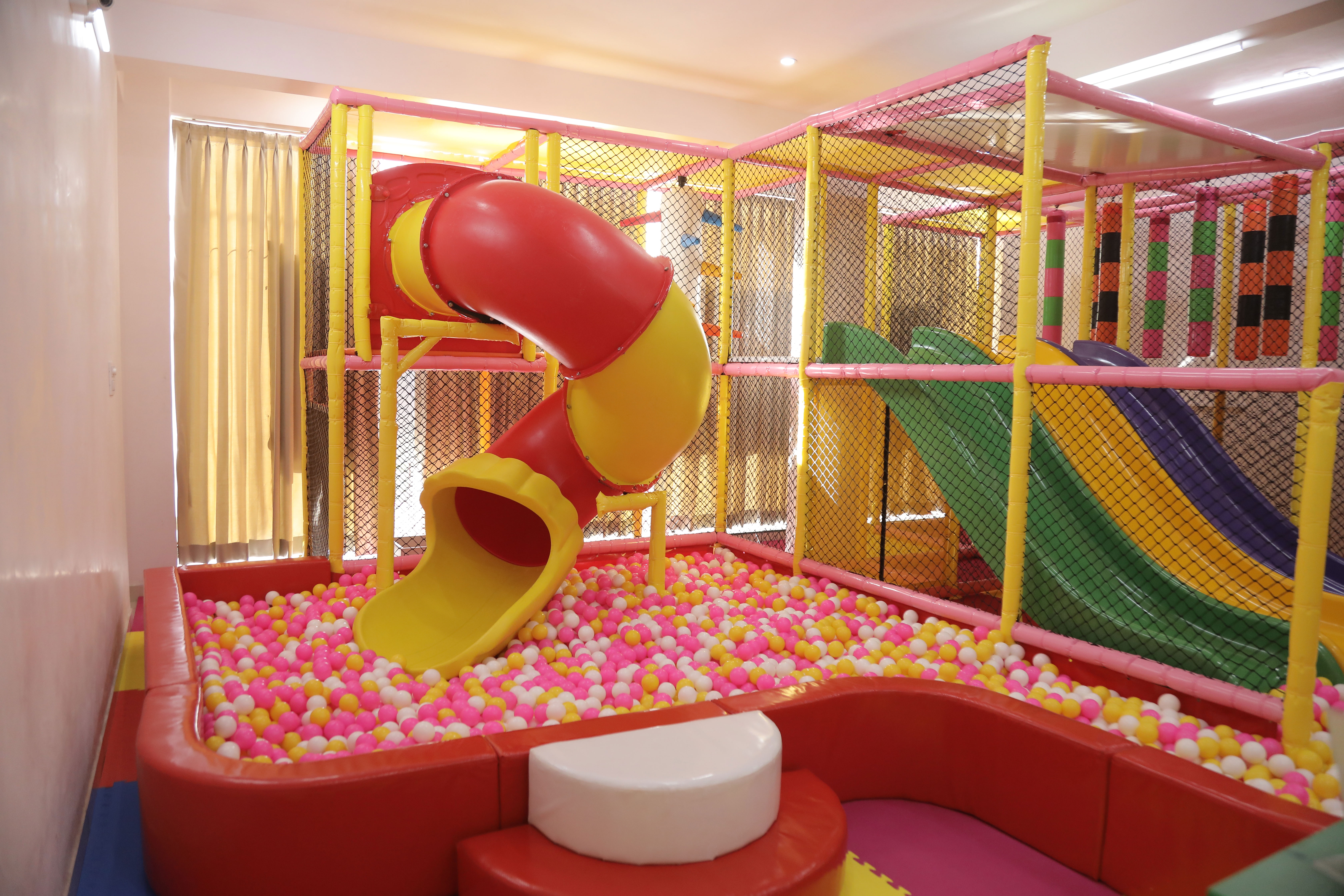 Yaahooo Soft Play Area